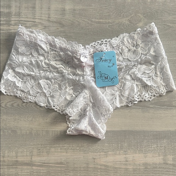 Tracy -  Lace Cheeky Panties - Blk & White - Size Medium (Set of 2) NWT - Picture 3 of 8